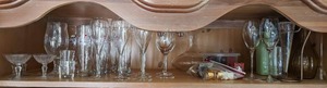 lot 46 image: Collection of Glassware