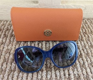 lot 49 image: Tory Burch Sunglasses