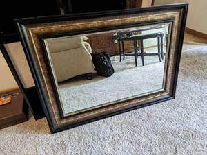 lot 64 image: Large Framed Mirror