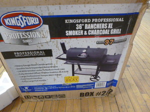 lot 26 image: Kingsford Professional Series Smoker and Charcoal Grill BASE ONLY