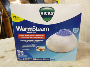lot 33 image: New Vicks Warm Steam Vaporizer