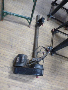lot 49 image: Duracraft Wood Lathe
