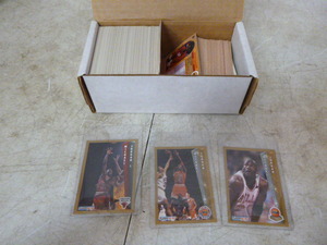 lot 88 image: 1992-93 Fleer Basketball Card Set 1-264