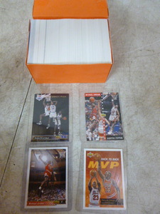 lot 93 image: 1992-93 Upper Deck Basketball Card Set 1-310