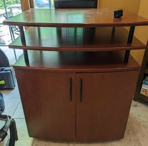 lot 27 image: Media Stand Desk