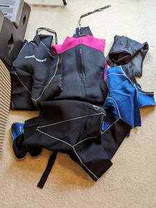 lot 34 image: Collection Of Sporting Gear