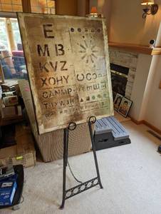 lot 37 image: Art With Art Easel Stand