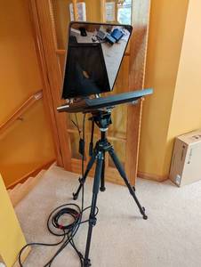 lot 87 image: Teleprompter
