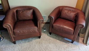 lot 330 image: Two Bernhardt Leather Chairs