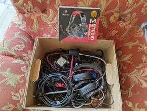 lot 341 image: Box of Misc. Electronics and Headphones