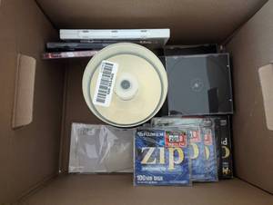 lot 385 image: Box of Media