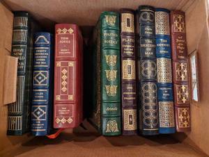 lot 400 image: Collection of Folio Type Books