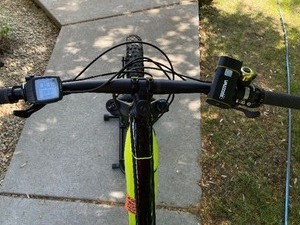 lot 506 image: Trek Electric Powerfly 7 Mountain Bike