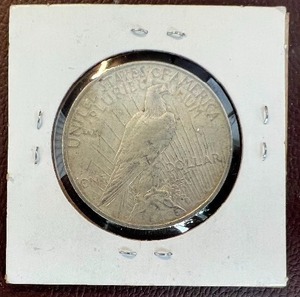 1922D PEACE DOLLAR