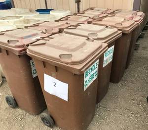 10 Recycling Totes