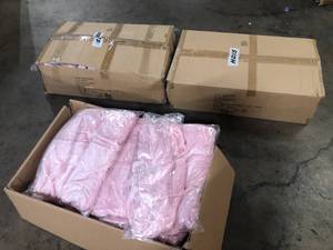 lot 17 image: XL Deluxe Fleece Kids Robe by The Company Store Customer Returns See Pictures