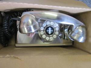 lot 43 image: vintage looking wall mounted teleph...