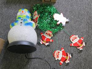 lot 48 image: vintage lighted snowman works and v...