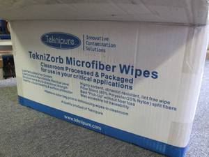 lot 172 image: case of microfiber wipes 10 bags in...