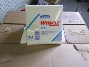 lot 189 image: case of wypall x60 12 packages of 7...