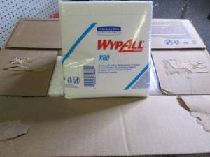 lot 194 image: case of wypall x60 12 packages of 7...