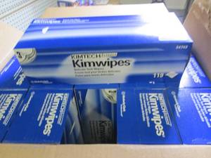 lot 198 image: case of kimberly-clark delicate tas...