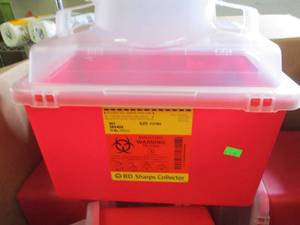 lot 220 image: 4 sharps collecting bins ...