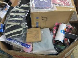 lot 315 image: pallet of misc ...