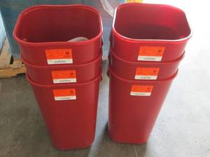 lot 324 image: 6 garbage canssharps containers lo...