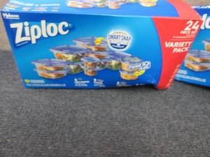 Ziploc 24 pc Variety Pack...