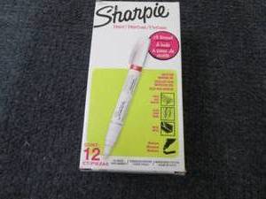 Sharpie� Permanent Paint Marker, M...