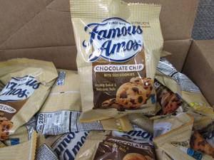 Case of 42-2 oz Pouches Famous Amos...