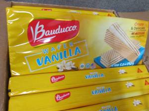Case of 18 - 5 oz pks Bauducco Vani...