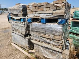 Lot of  862-sq.ft. Concrete Landscape Pavers