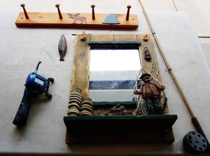 lot 12 image: Fishing Rod Computer Game, Fishing Home Decor Fishing