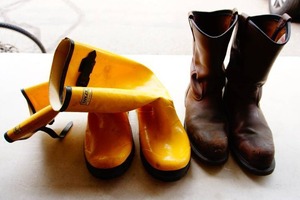 lot 23 image: Redwing Steel-Toe Work Boots Size 11.5Rubber Work Boots Size 12