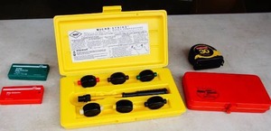 lot 46 image: Micro-Strike Miniature Mallet Set, Felo E Smart Screwdriver Set
