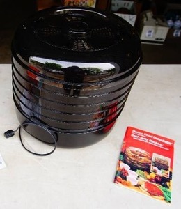 lot 53 image: Ronco Food Dehydrator and...