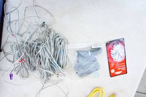 lot 2A image: Technology Accessory Lot...