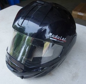 lot 122 image: Modular Technology Snowmobile Large Black Helmet with Accessories...Very Clean