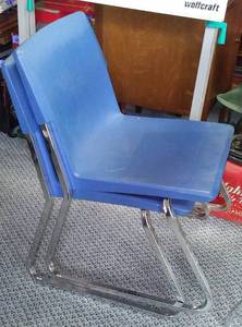 lot 372 image: Blue Plastic Chairs (2)