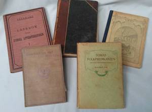 lot 427 image: Vintage Foreign Books (5).