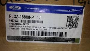lot 449 image: SpeakerALTAVOZ, FORD PARTS FL32-18808-P 1x