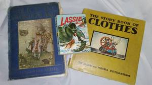 lot 464 image: Antique Vintage Childrens Book (3)