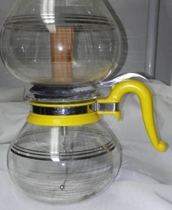 lot 502 image: Vintage Pyrex Silex Double bubble Vacuum coffee maker