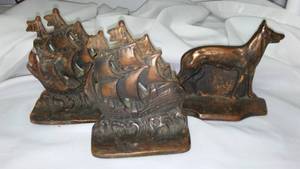 lot 504 image: Vintage Bronze. Cast Iron Collection. (3)
