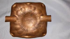 lot 506 image: Gregori Sculptural Copper Ashtray.