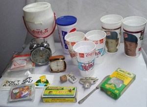lot 516 image: Misc. Collector box. (18). Twin CupsCokePepsi