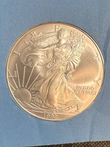 1999  AMERICAN SILVER EAGLE 1 TROY OZ .999 FINE SILVER