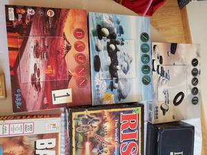 lot 146 image: #1 Games, Vintage Annie Oakley, High-End GIPE Project, etc.